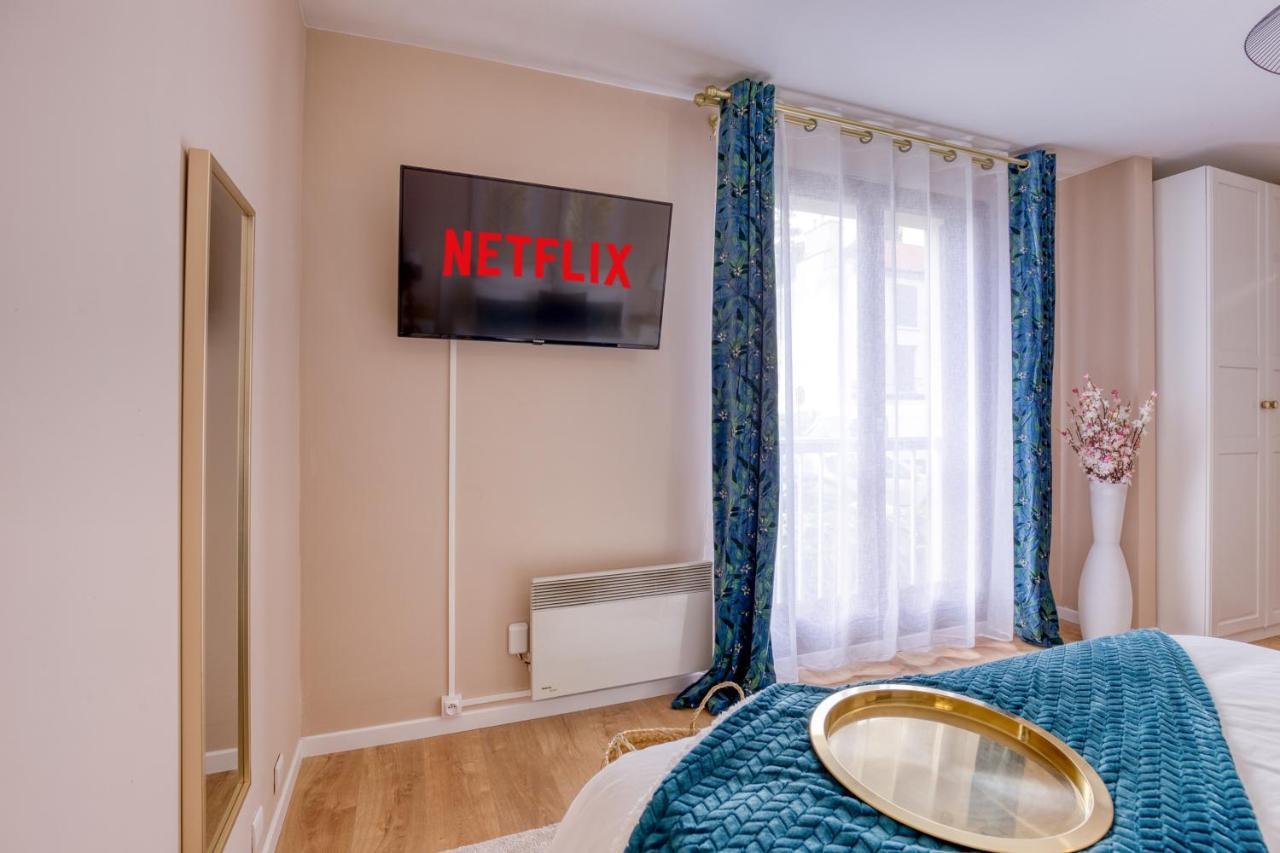 ليفري جارْجو Studio Hotel - Lit King Size - Parking - Wifi - Proche Cdg المظهر الخارجي الصورة